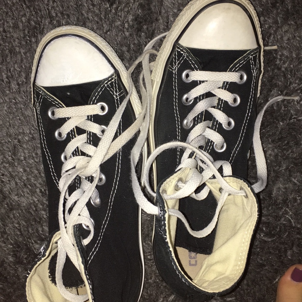 black high-top converse